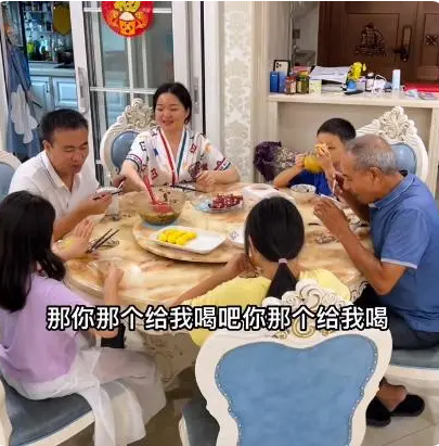 抖音王蓉妈妈做饭梗的意思介绍